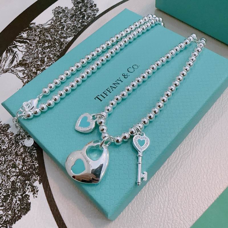 Tiffany necklace 07yxh03